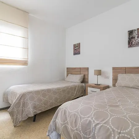Apartment Home2book Cute Triana Center